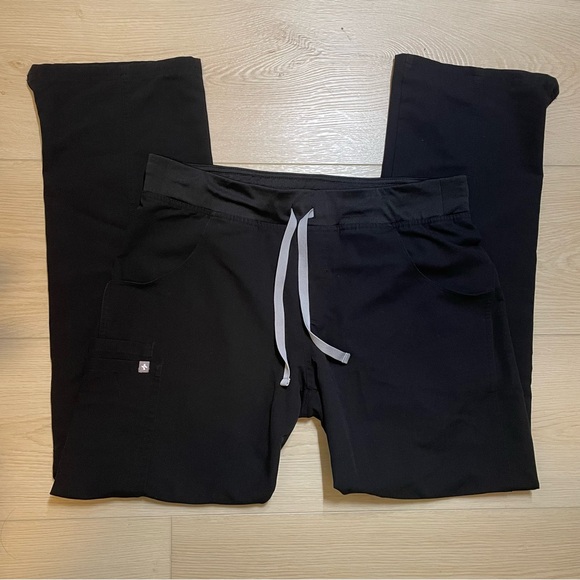 Figs Scrub Set - Picture 4 of 5